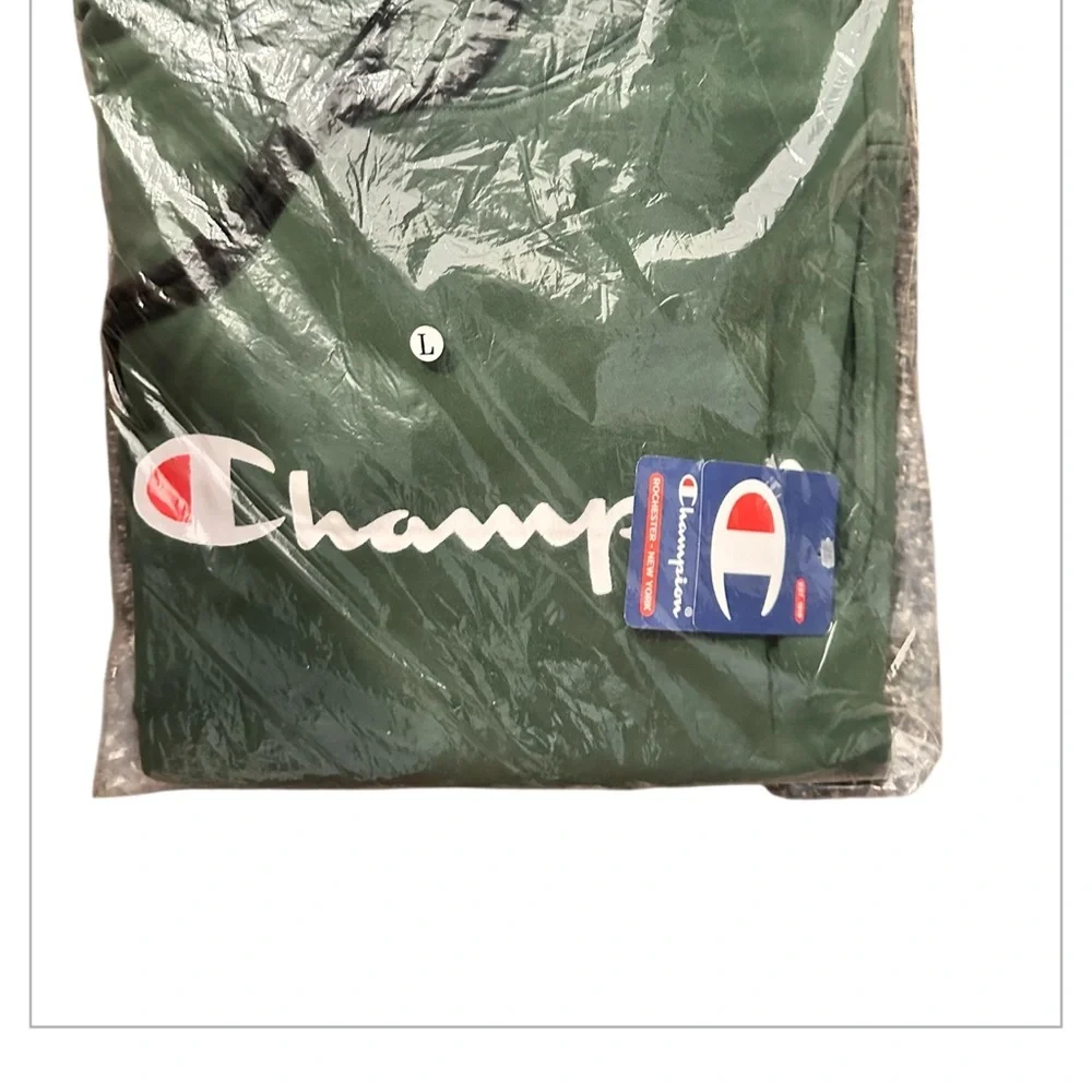Champion Forest Green Sweatshirt Unisex Size Large NWT - Picture 3 of 3